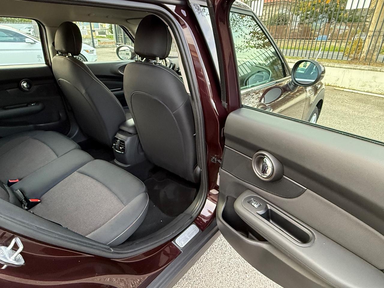 Mini One D Clubman 1.5 Business Automatica