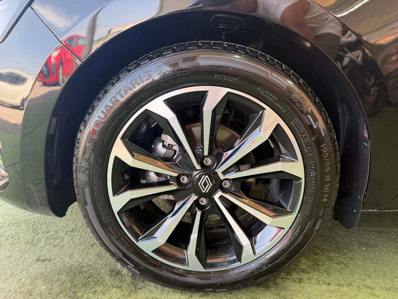 RENAULT CLIO 1.0 BENZINA 90CV