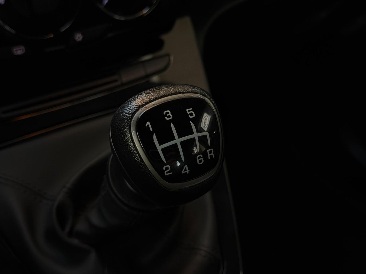Lancia Ypsilon 1.0 FireFly 5 porte S&S Hybrid Gold Plus
