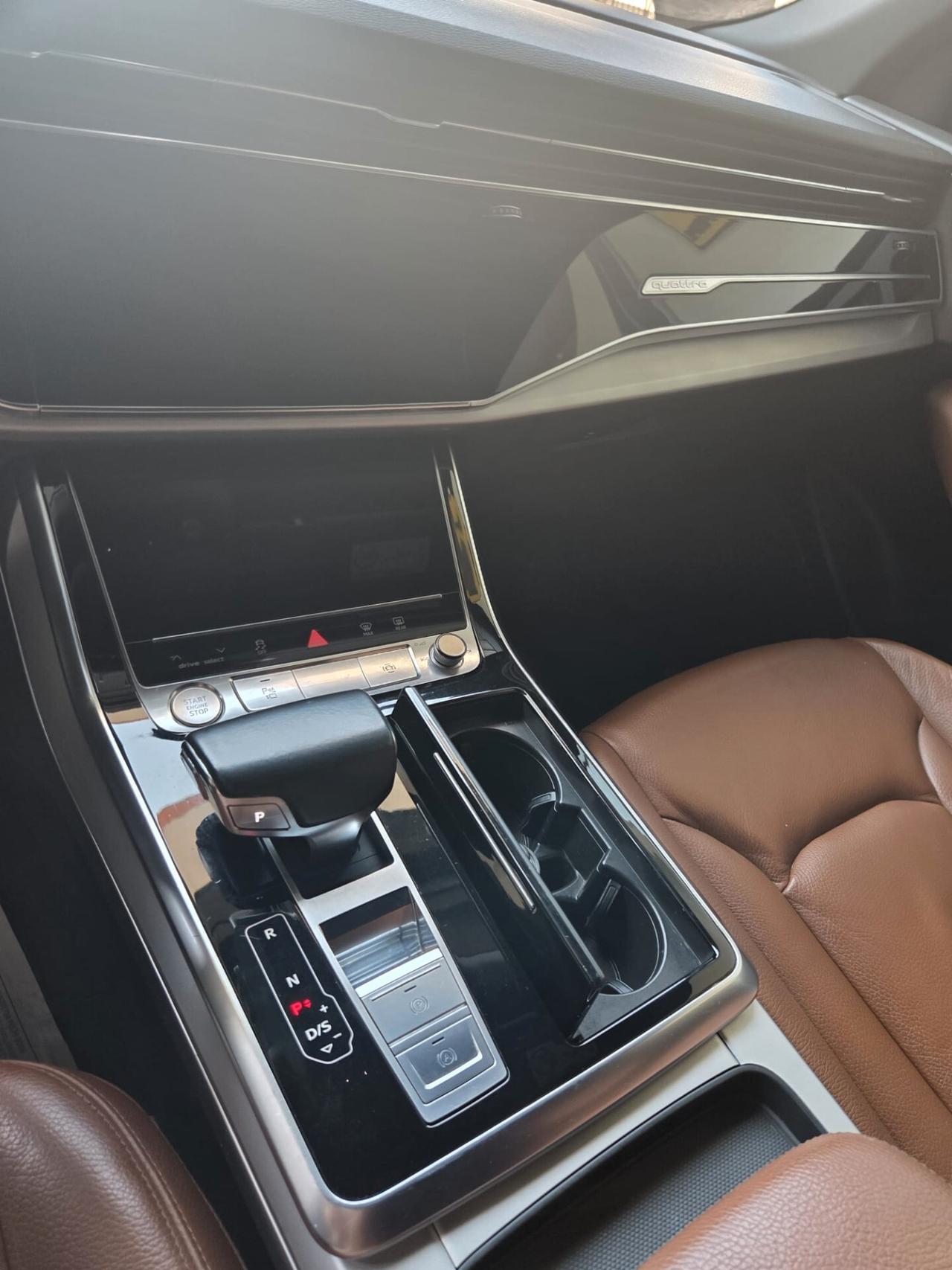 Audi Q8 50 TDI 286 CV quattro tiptronic Sport