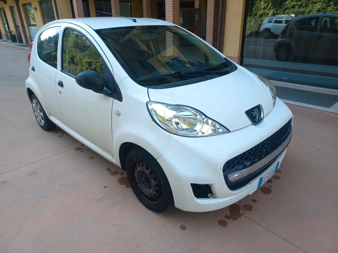 Peugeot 107 1.0 68CV 5p. Desir
