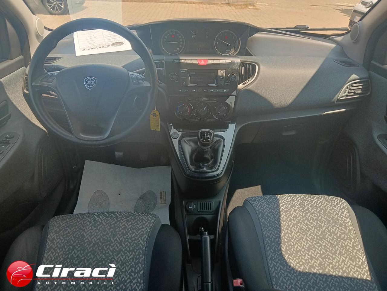 Lancia Ypsilon 1.2 69 CV 5 porte GPL Ecochic Elefantino Blu
