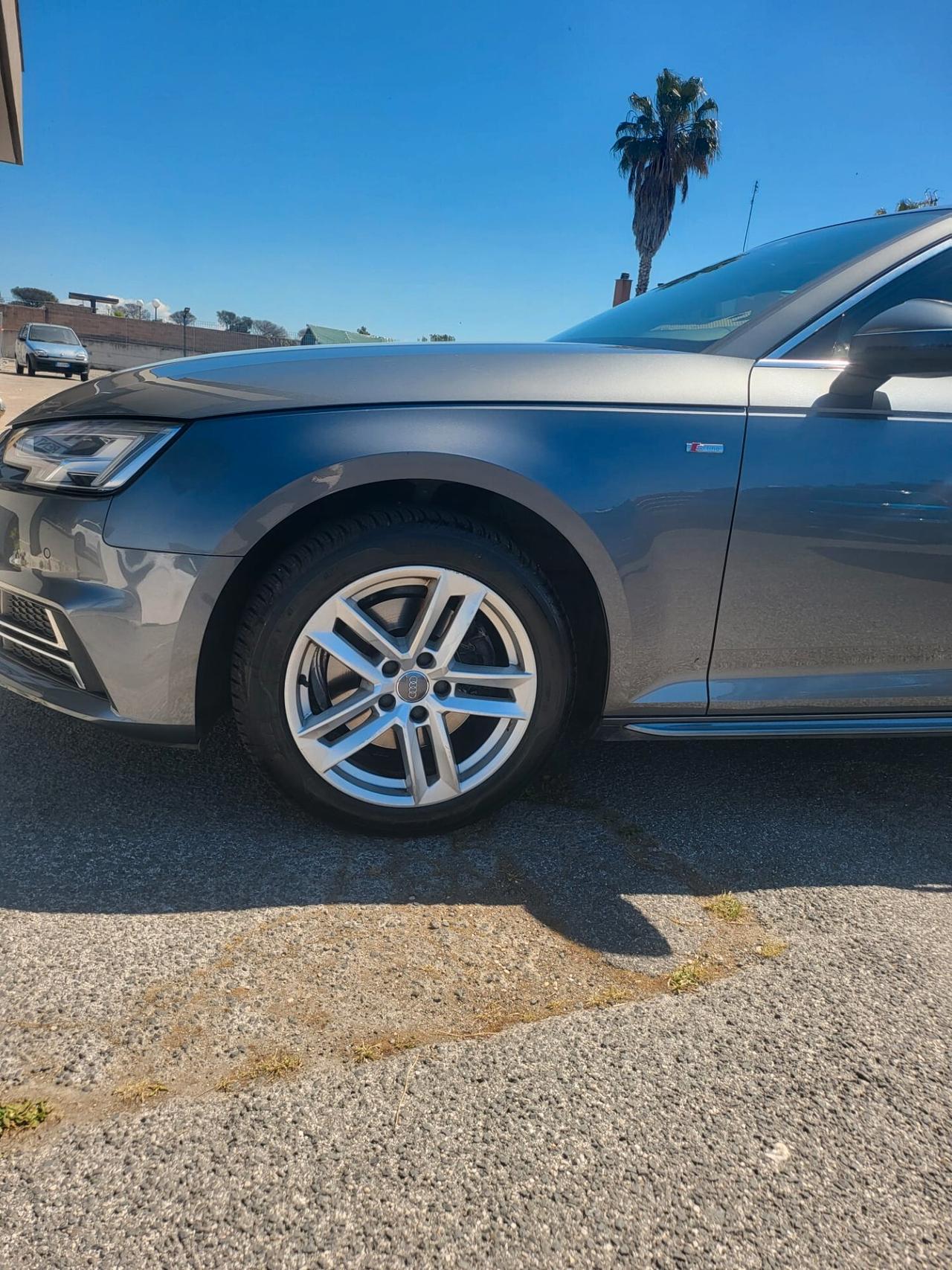 Audi A4 2.0 TDI 150 CV ultra Sport