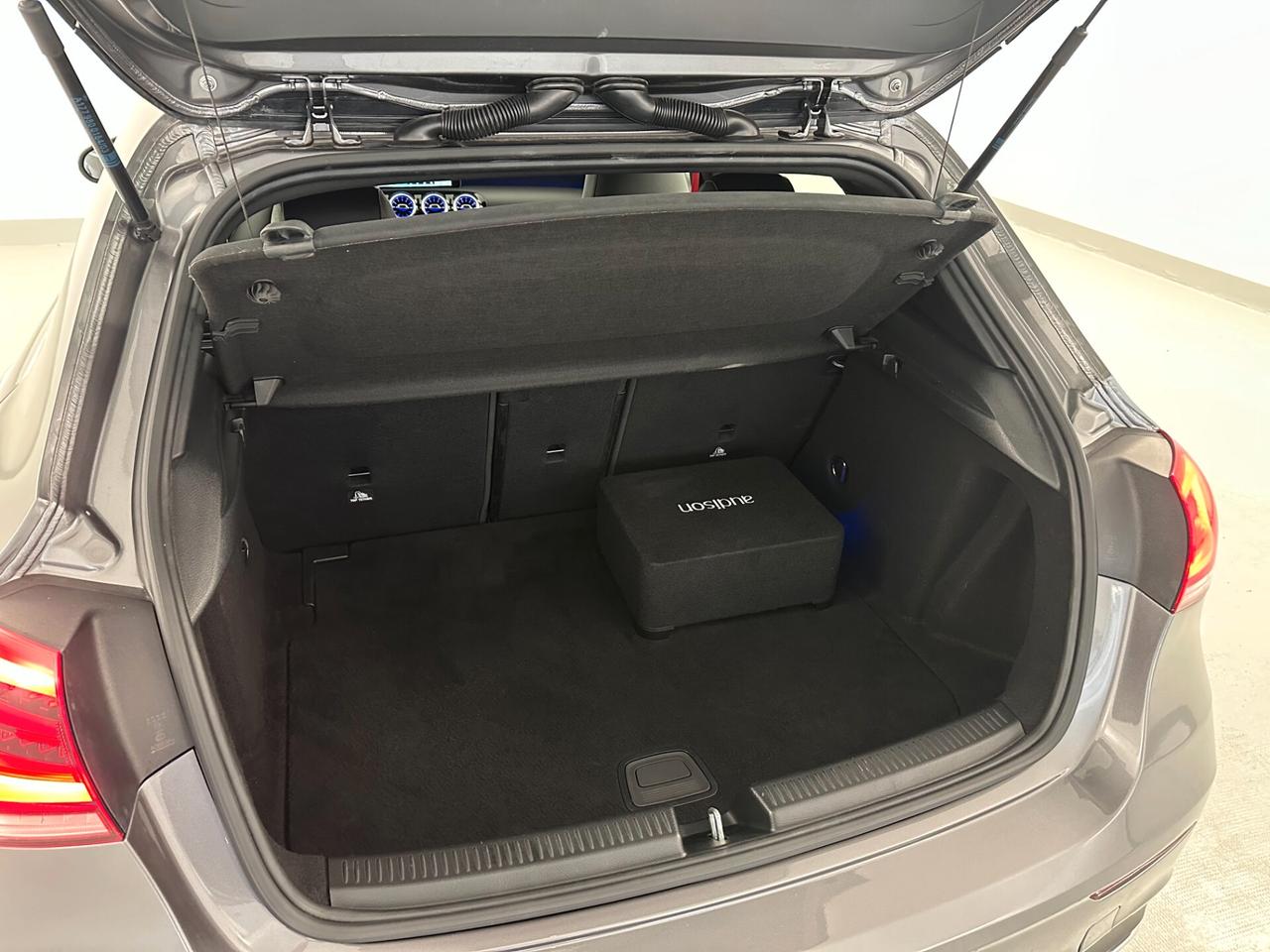 Mercedes-benz A 180 d Automatic Premium