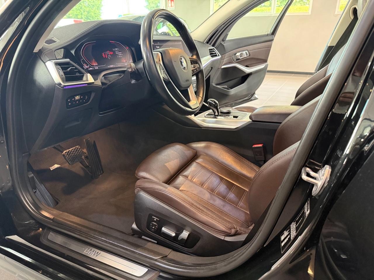 Bmw 320 320d Touring Luxury auto FULL!!
