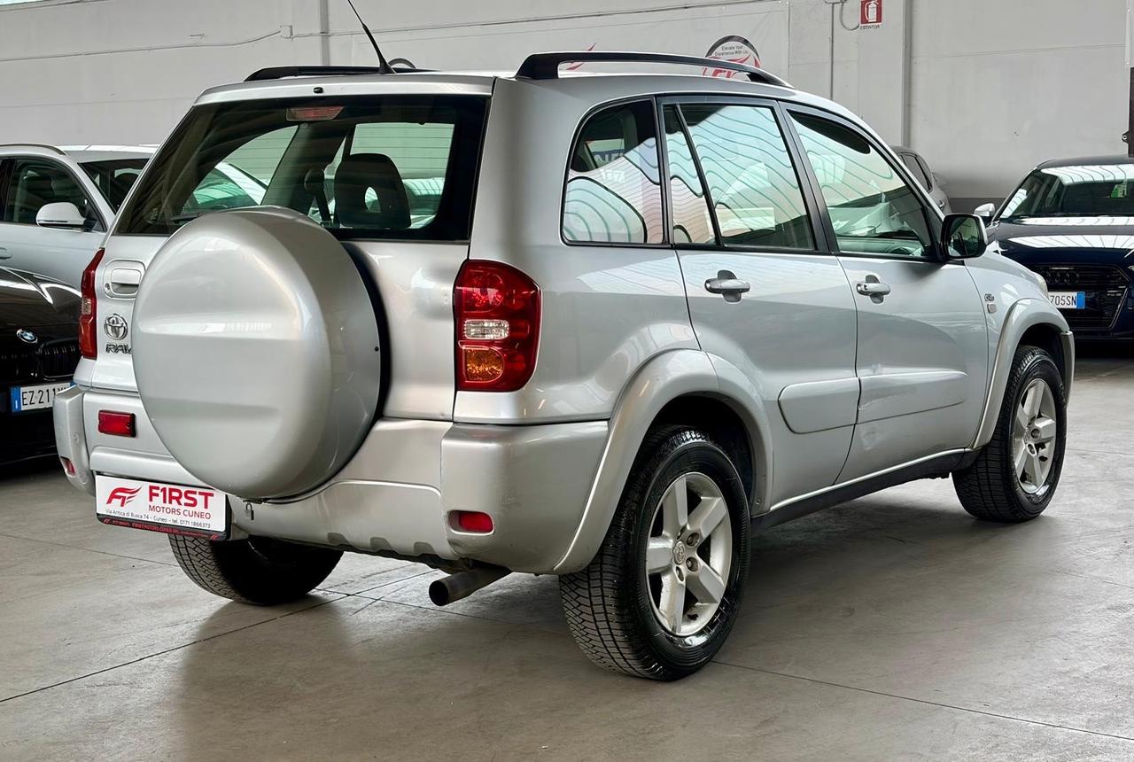 Toyota RAV 4 RAV4 2.0 Tdi D-4D cat 5 porte Sol