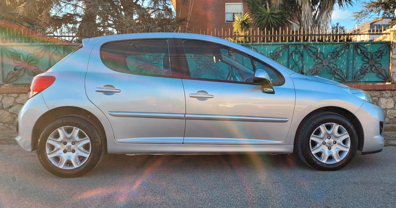 Peugeot 207 Plus 1.4 8V 75CV 5p. ECO GPL UNIPRO' NEOPAT