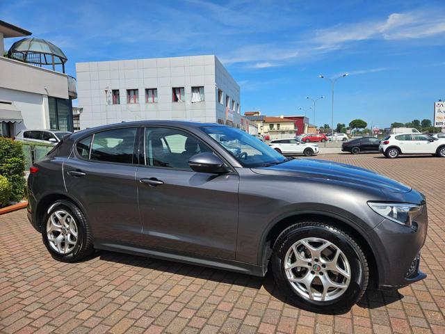 ALFA ROMEO Stelvio 2.2 Turbodiesel 160 CV AT8 RWD Business
