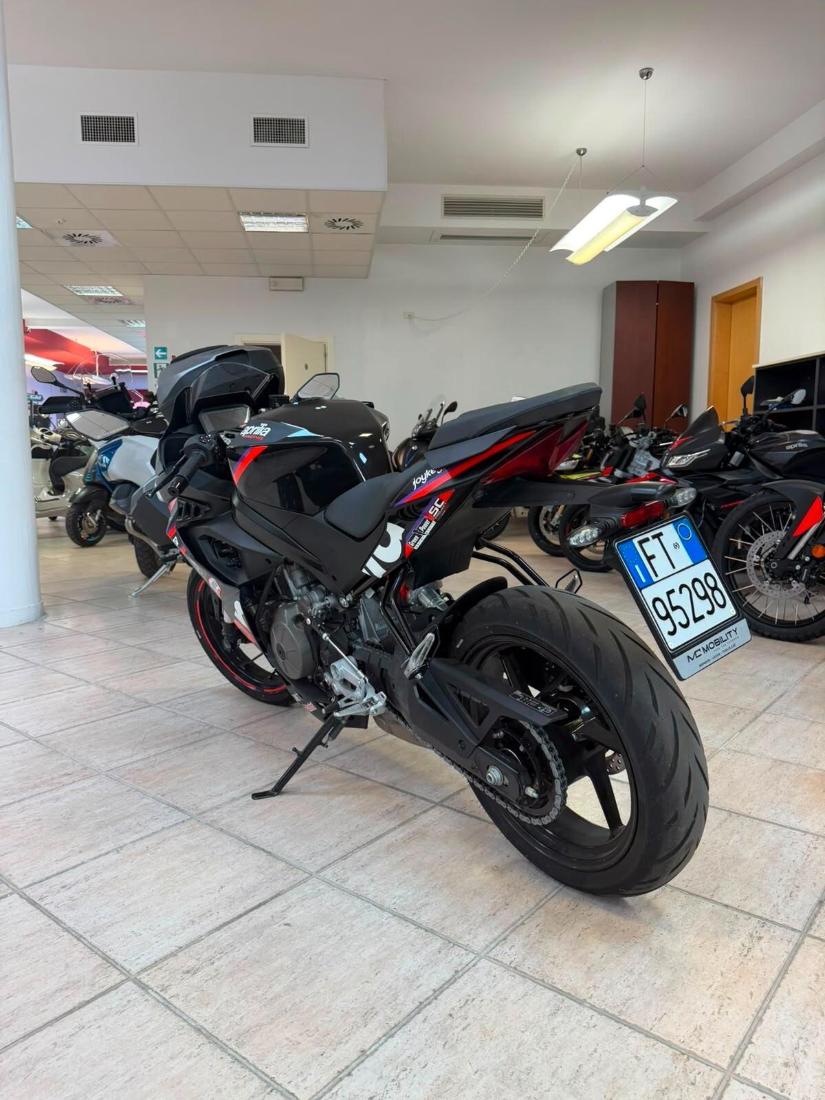 APRILIA RS 457 REPLICA DEMO AZIENDALE