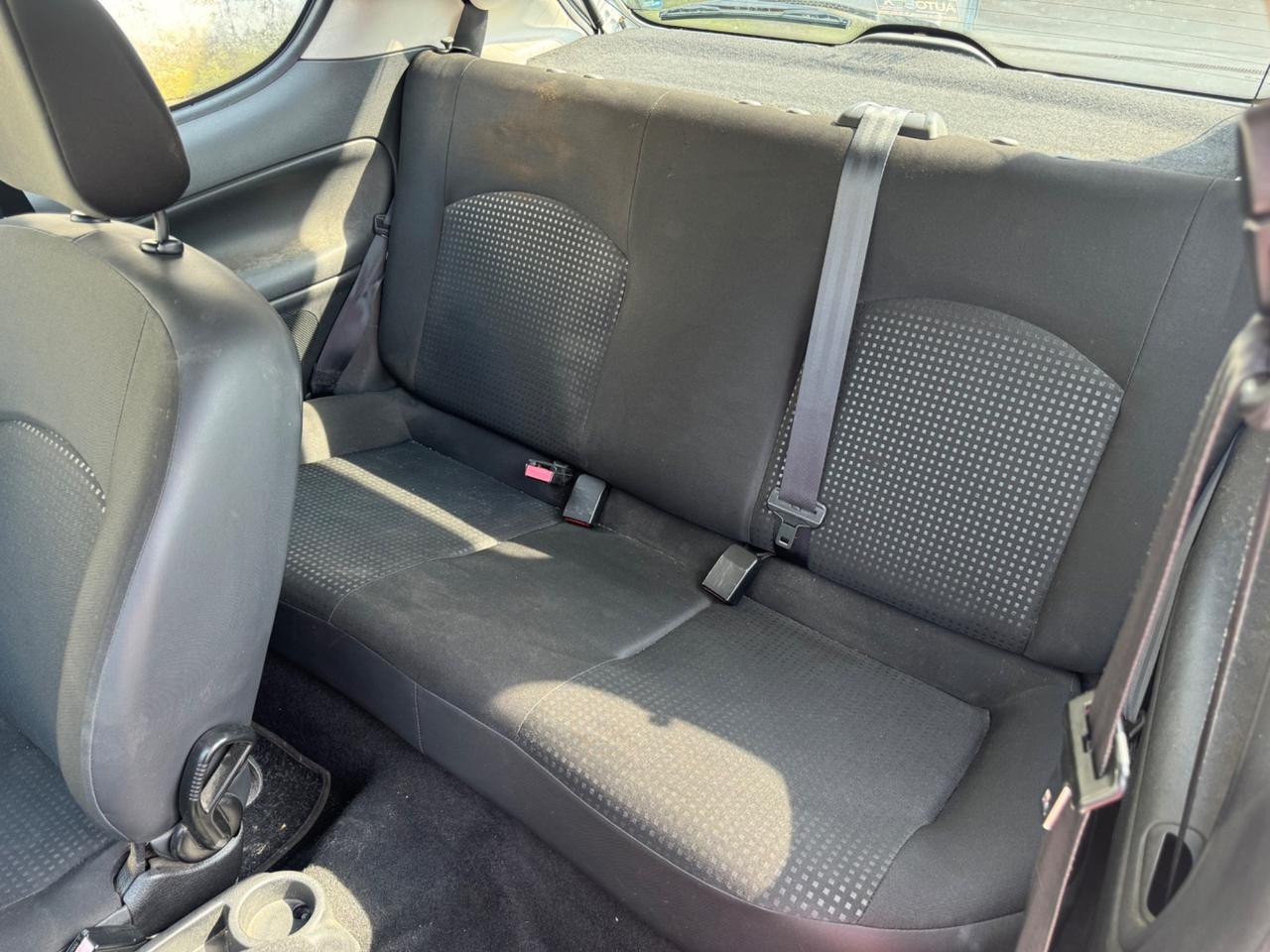 Peugeot 206 Plus 1.1 60CV 3p. Plus