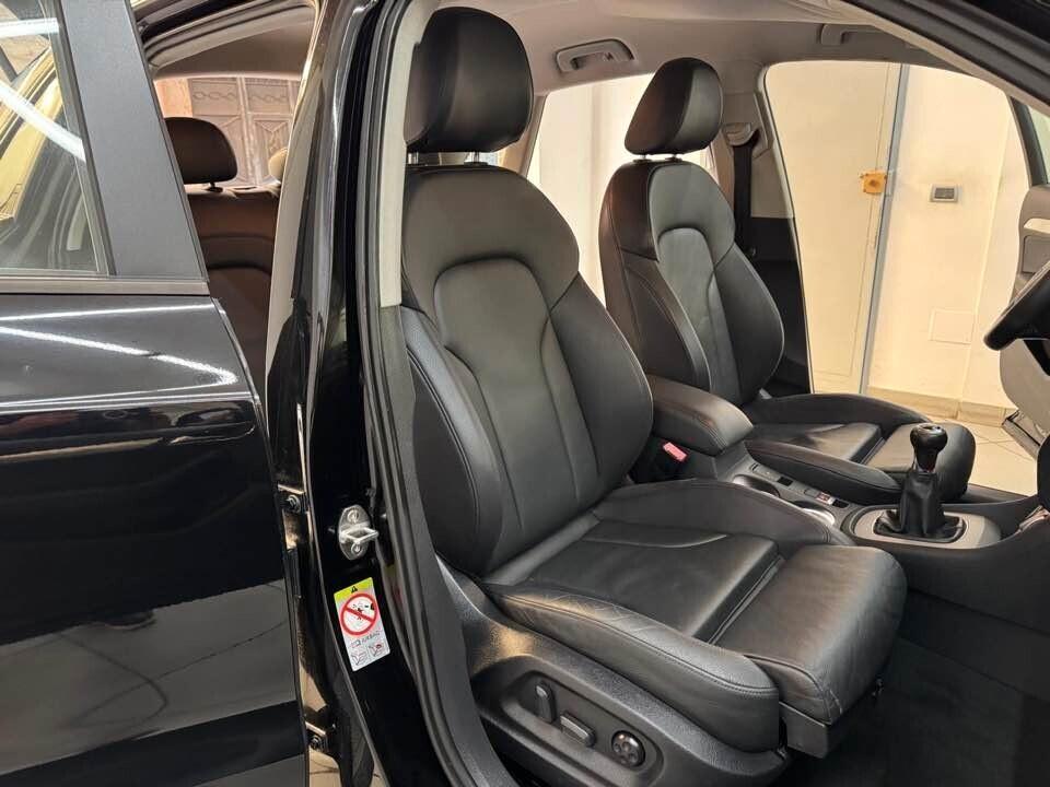 Audi Q3 2.0 TDI 140/CV S-Line 2014