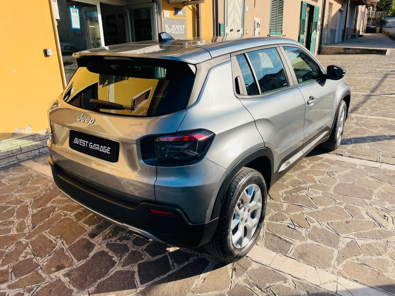 Jeep Avenger 1.2 Turbo 100 CV Summit