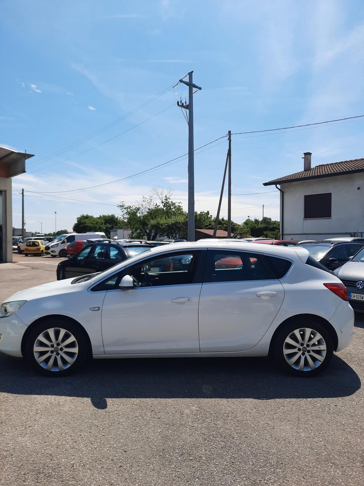 Opel Astra 1.6 16V VVT 5 porte UNI.PROPRIETARIO