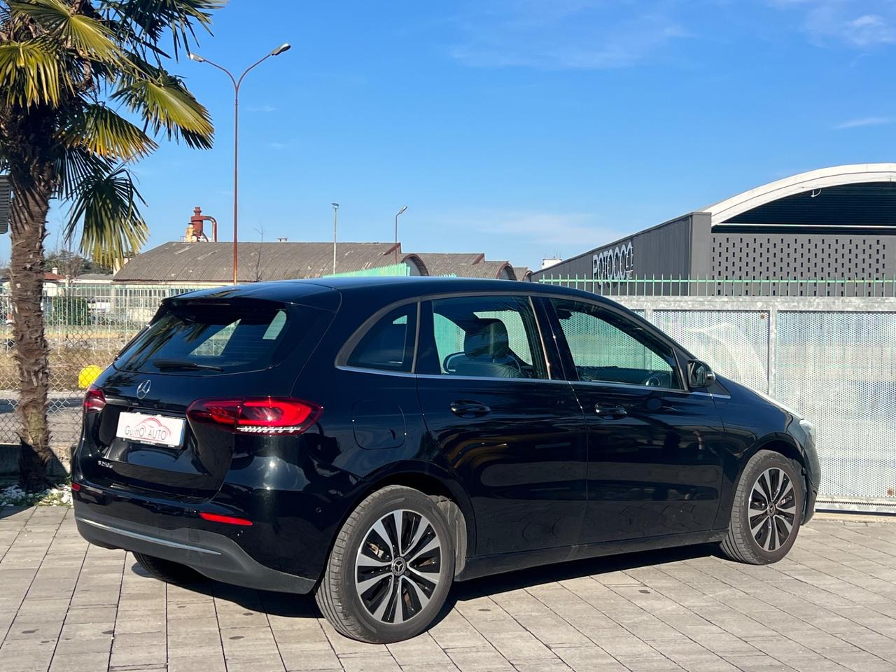 Mercedes-benz A 250 e hybrid EQ Business Extra