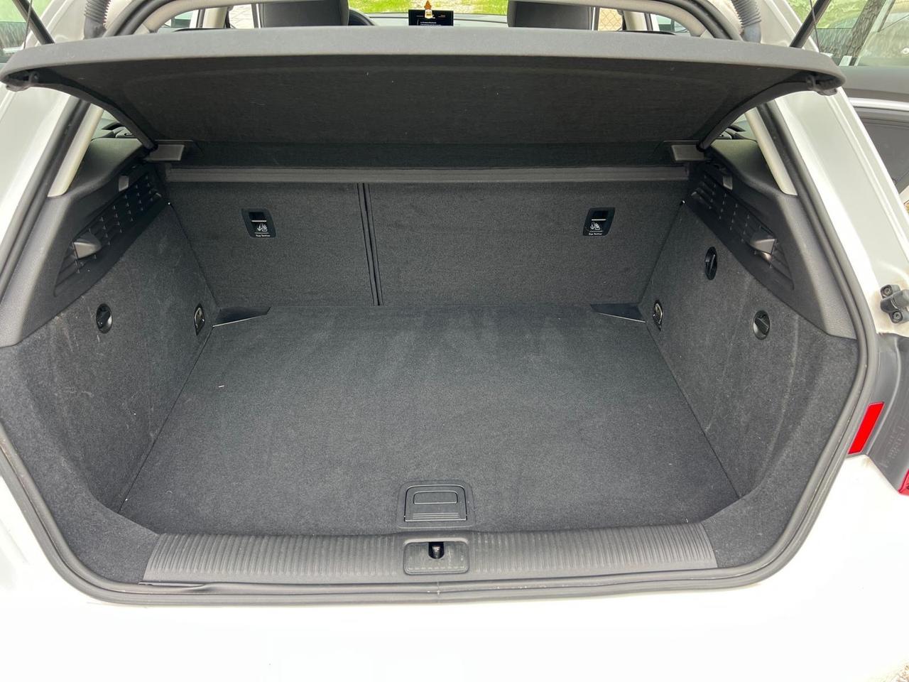Audi A3 SPB 1.6 TDI clean diesel Ambition