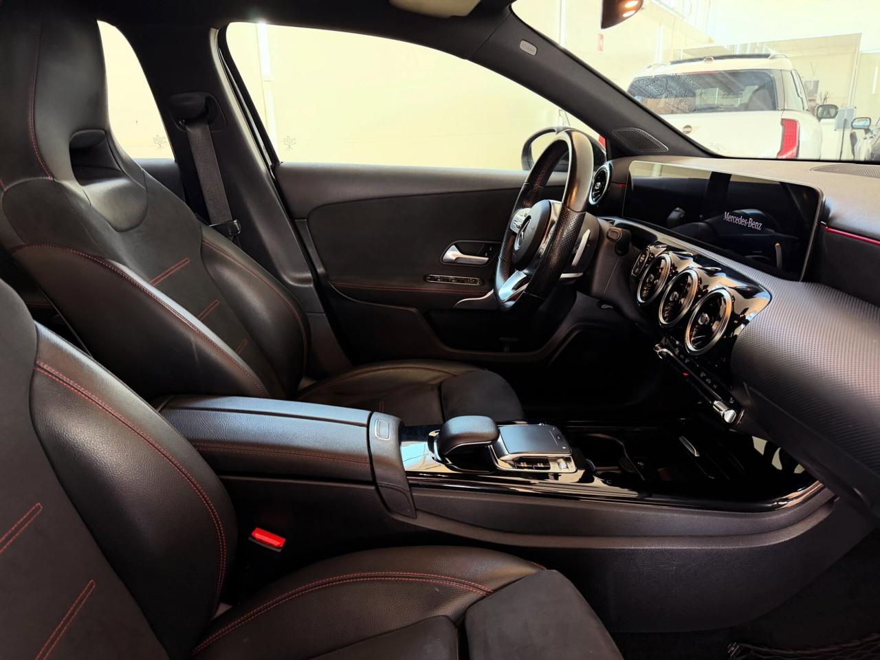 Mercedes-benz A 180 d Automatic Premium