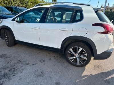 Peugeot 2008 BlueHDi 120 EAT6 S&S Allure