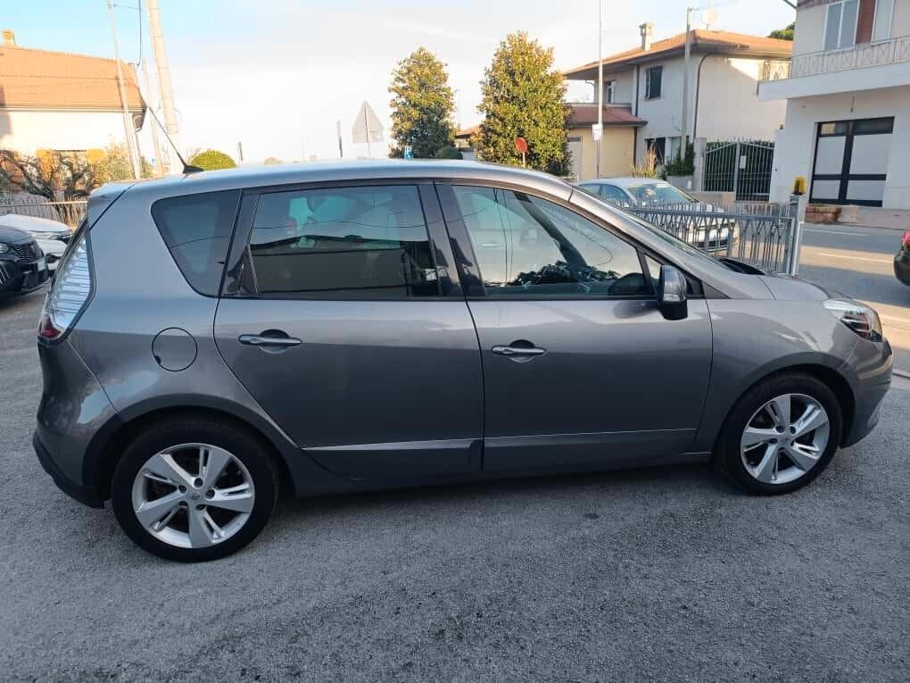RENAULT SCENIC XMOD 1.5 110 cv DIESEL