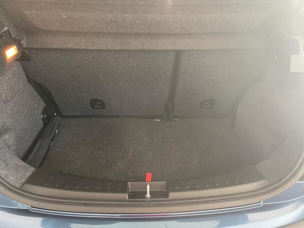 Lancia Ypsilon 1.0 FireFly 5 porte S&S Hybrid Gold Plus