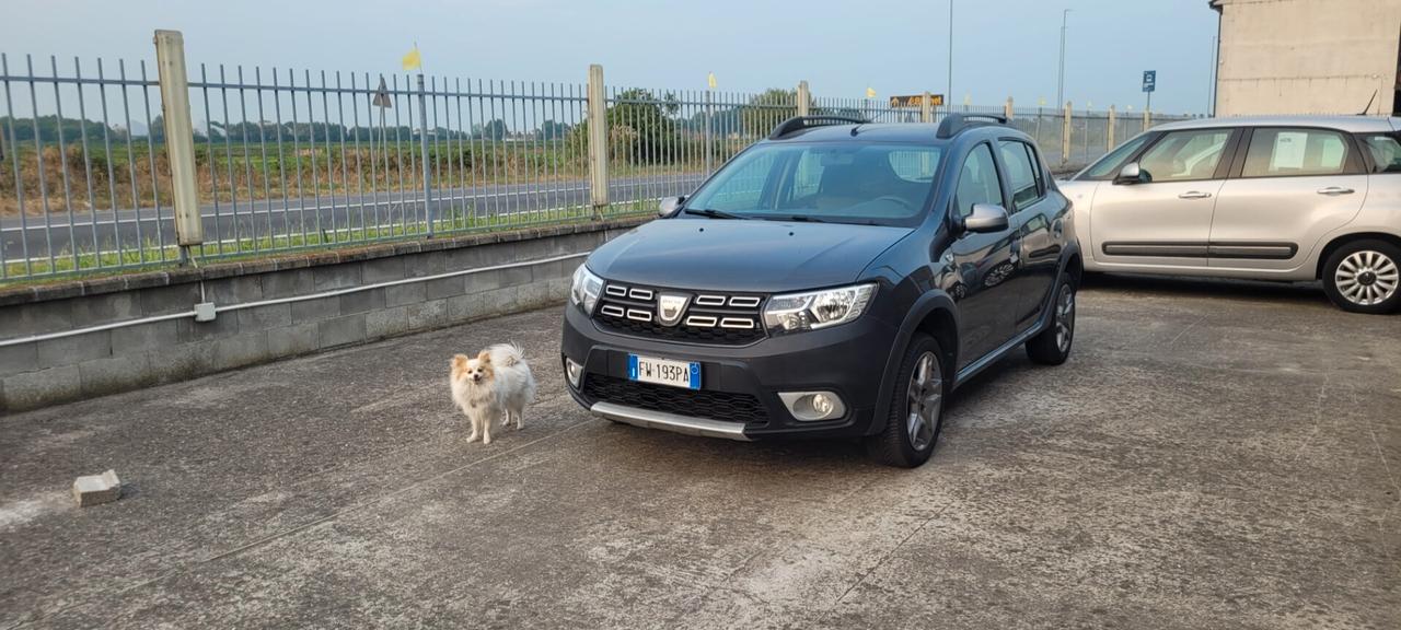 Dacia Sandero 1.0 SCe NEOPATENTATA OK, UNICO PROPRIETARIO.