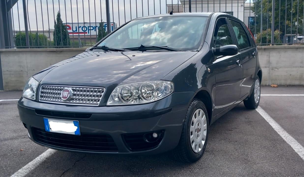 Fiat Punto 1.2benzina2010 NEOP5Porte Trattabile