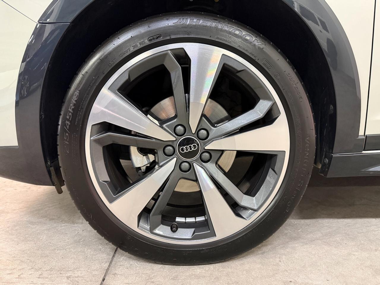 Audi A1 Allstreet 30 Tfsi Identity Contrast 110cv S Tronic