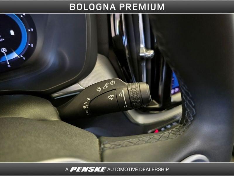 Volvo XC60 XC60 B4 (d) AWD Geartronic R-design