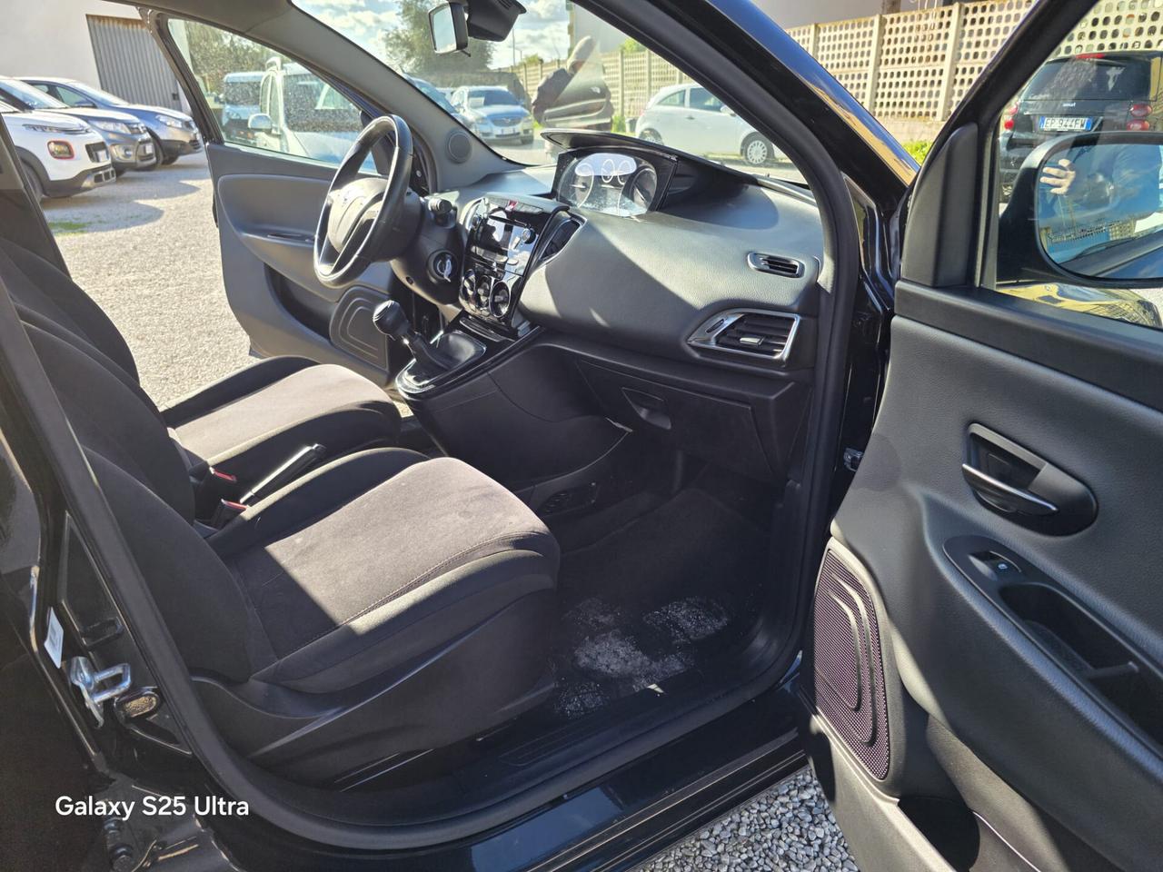 Lancia Ypsilon 1.3 MJT 16V 95 CV 5 porte S&S Platinum