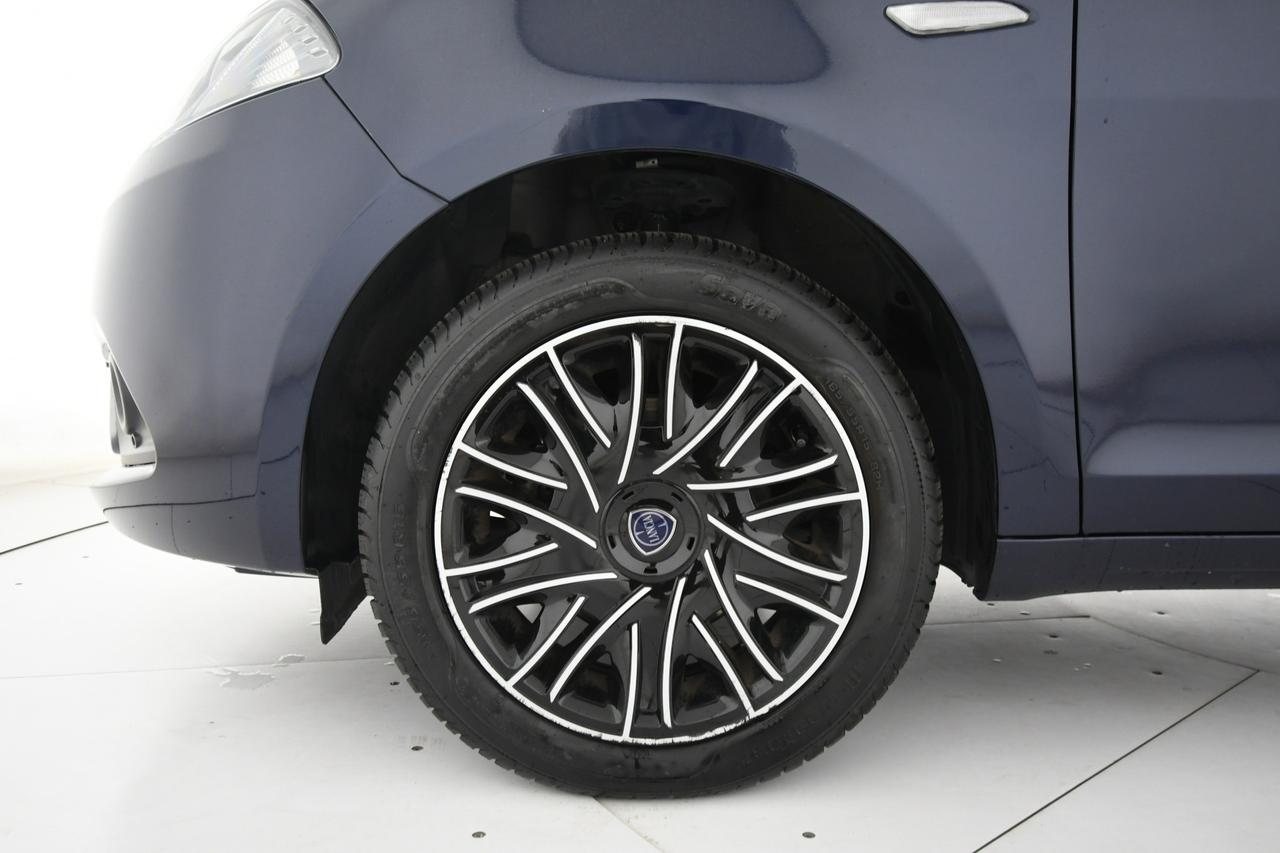 LANCIA Ypsilon 1.0 firefly hybrid Gold s&s 70cv APP CONNECT+NEOPATENTATI