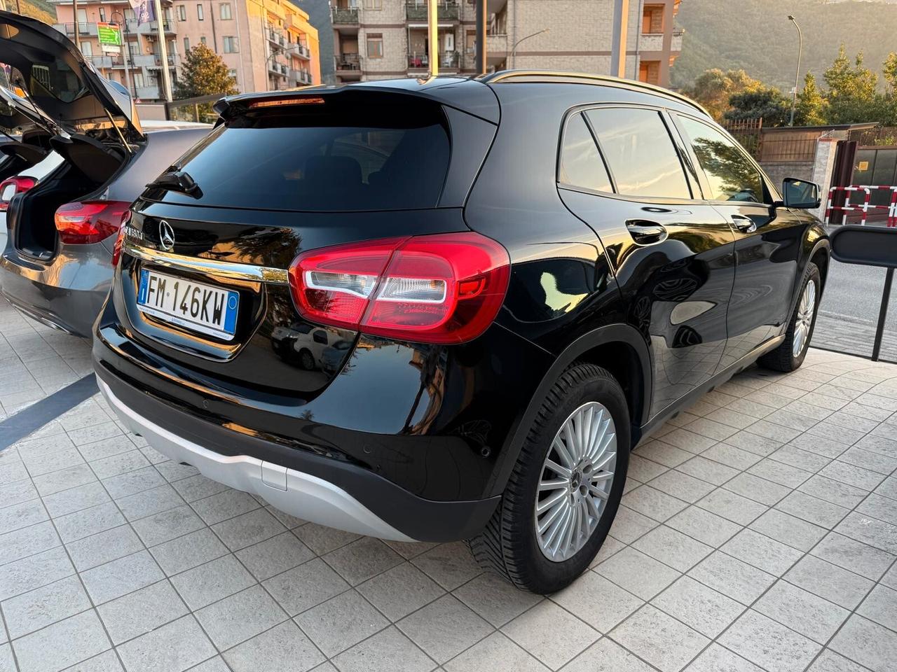 GLA 180d Automatic Premium UNICO PROPRIETARIO