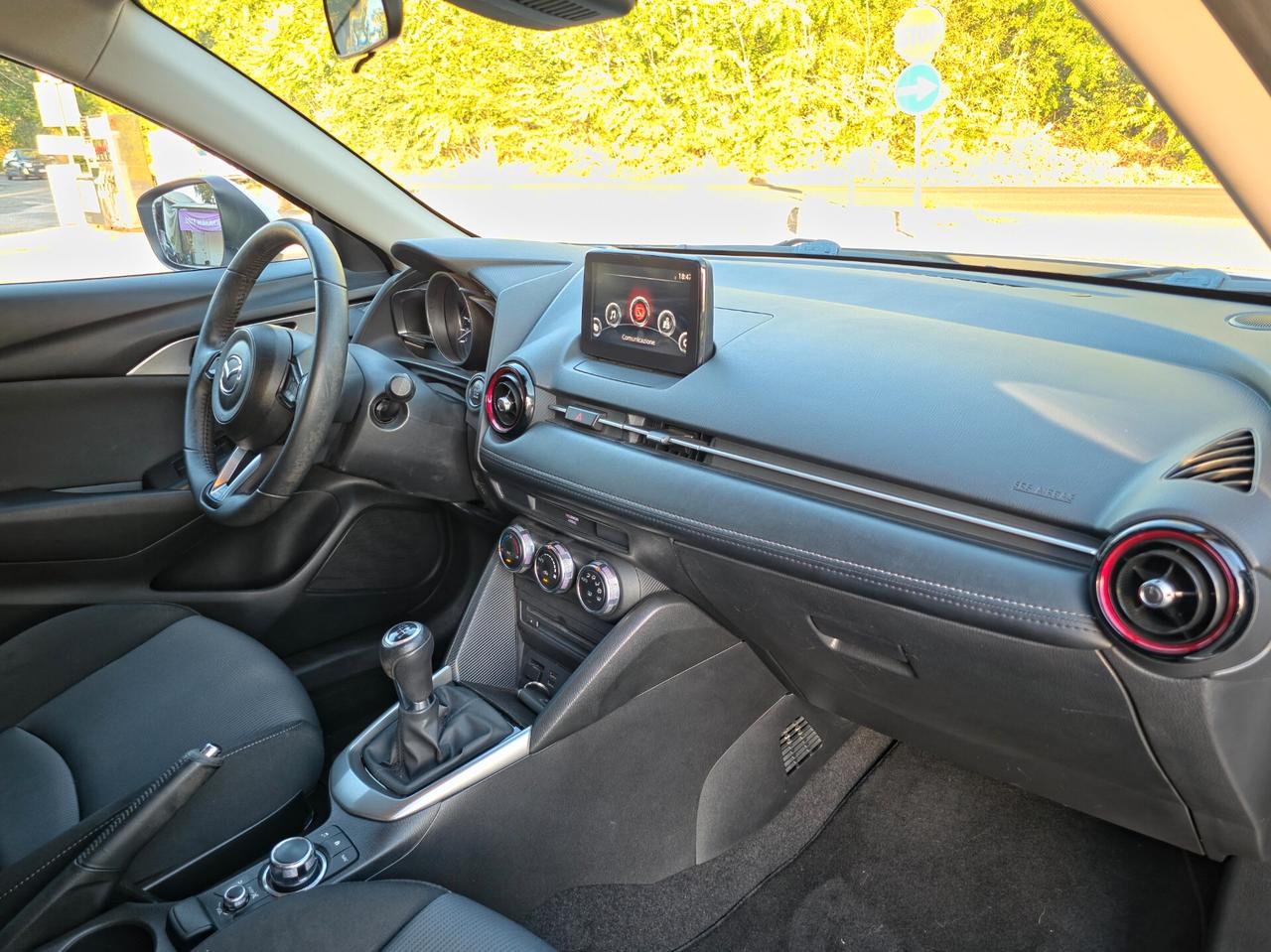 Mazda CX-3 1.5L Skyactiv-D Luxury CV-105 Edition E6B Manuale NEO 2017