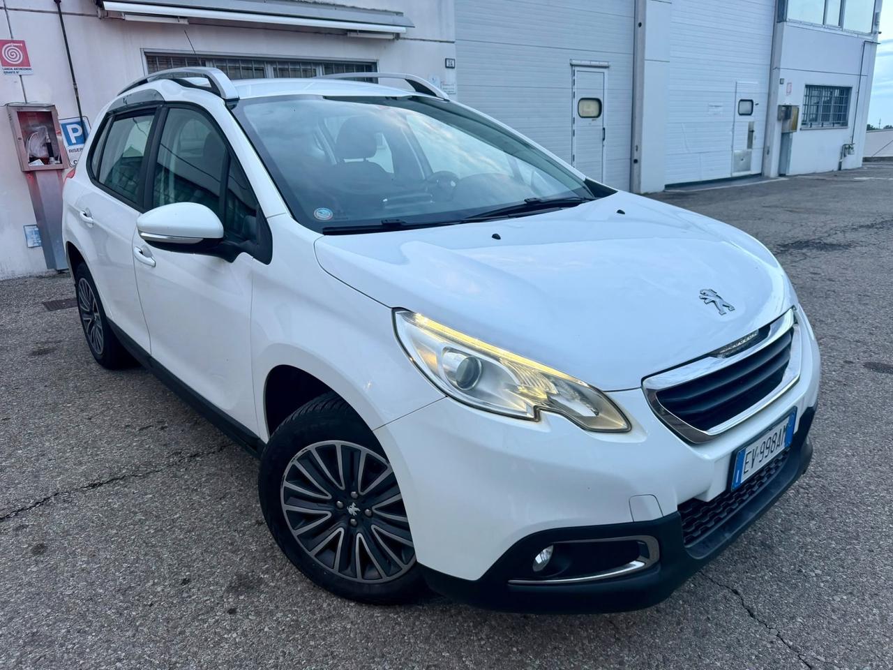 Peugeot 2008 1.6 e-HDi 2014 120.000km per neopatentati