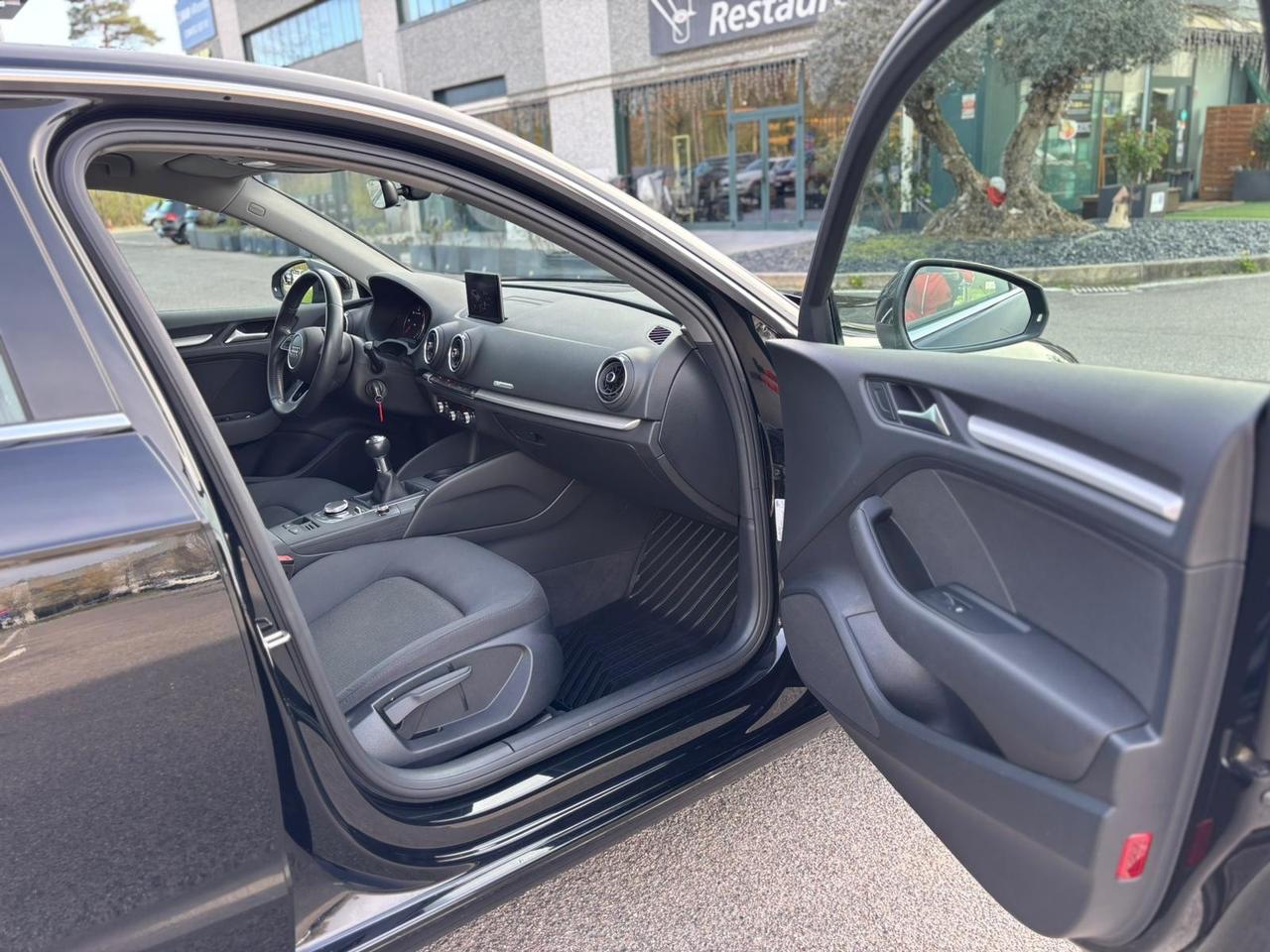 Audi A3 1.6 TDI 116 CV Sport