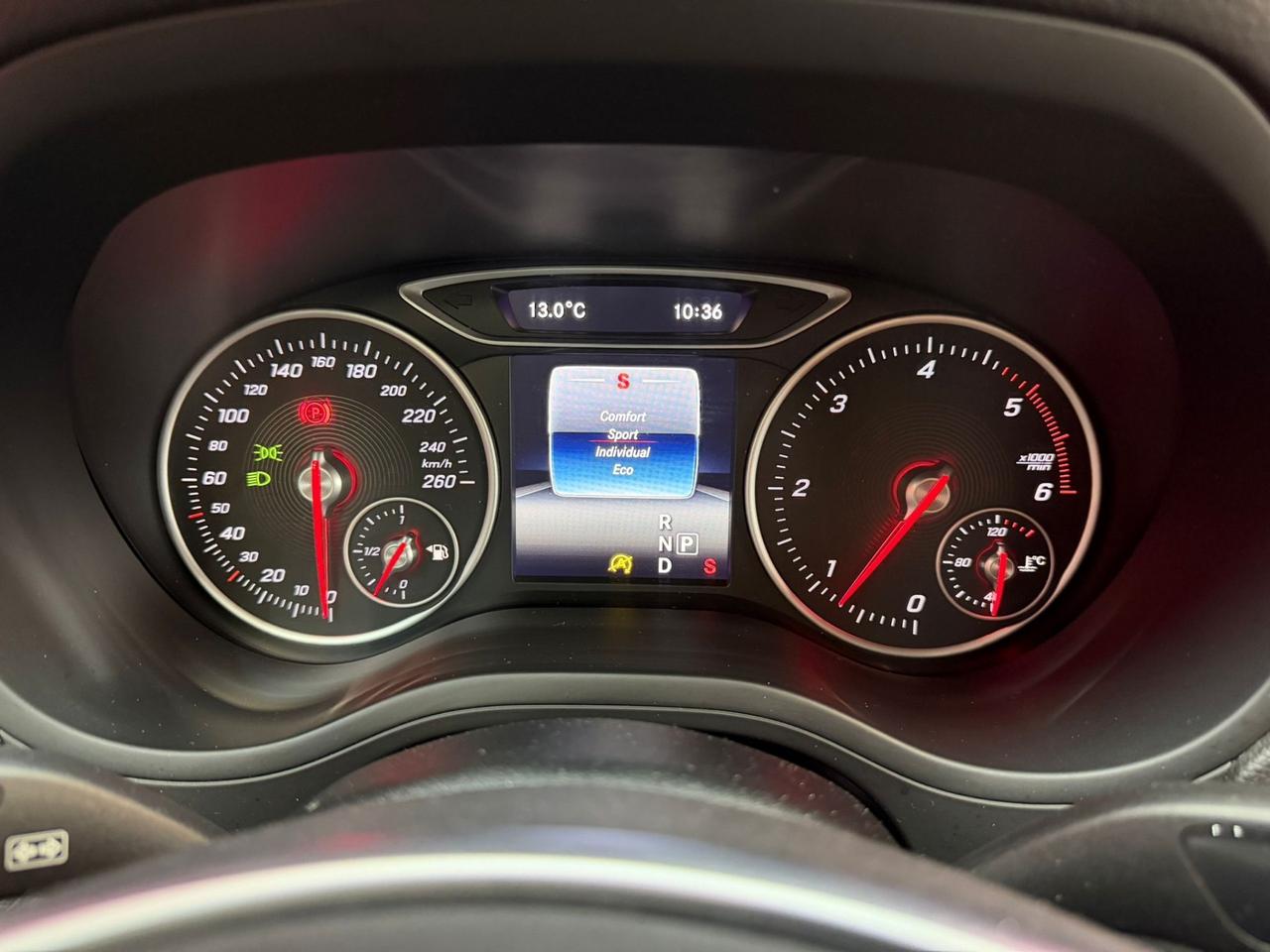 Mercedes-benz B 200 d Automatic Premium OK NEOPATENTATI