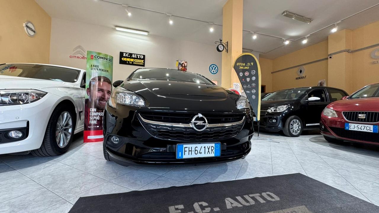 Opel Corsa 1.2 5 porte