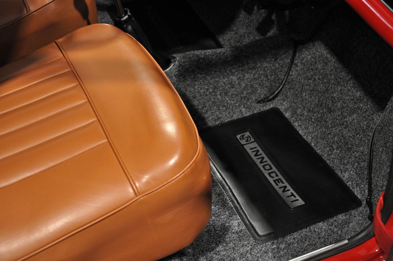 Innocenti Mini replica Morris Cooper S 1275