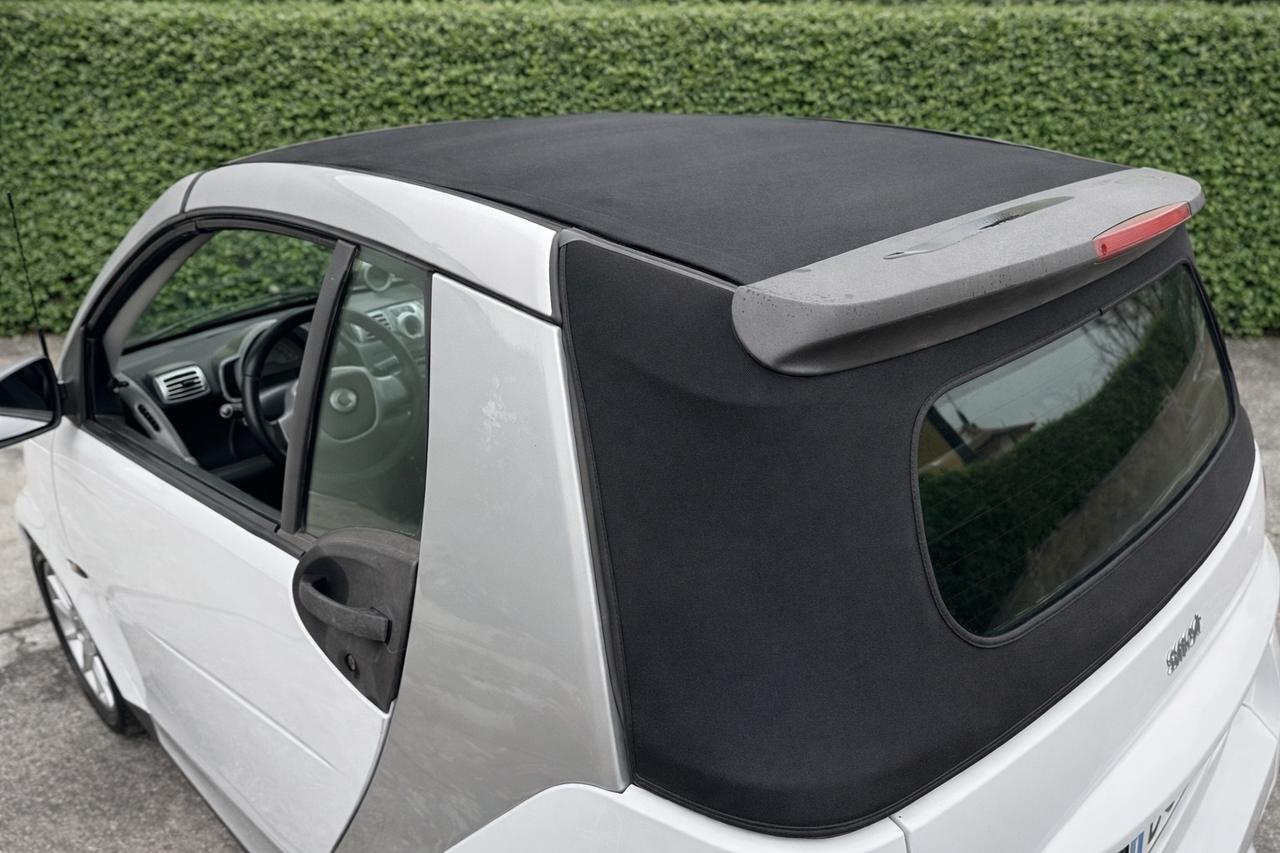 Smart ForTwo 1000 52 kW cabrio passion