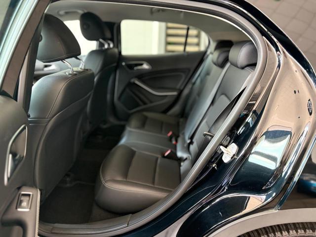MERCEDES-BENZ GLA 180 d 109CV CRUISE Park Assist DYNAMIC SELECT *UNIPRO*