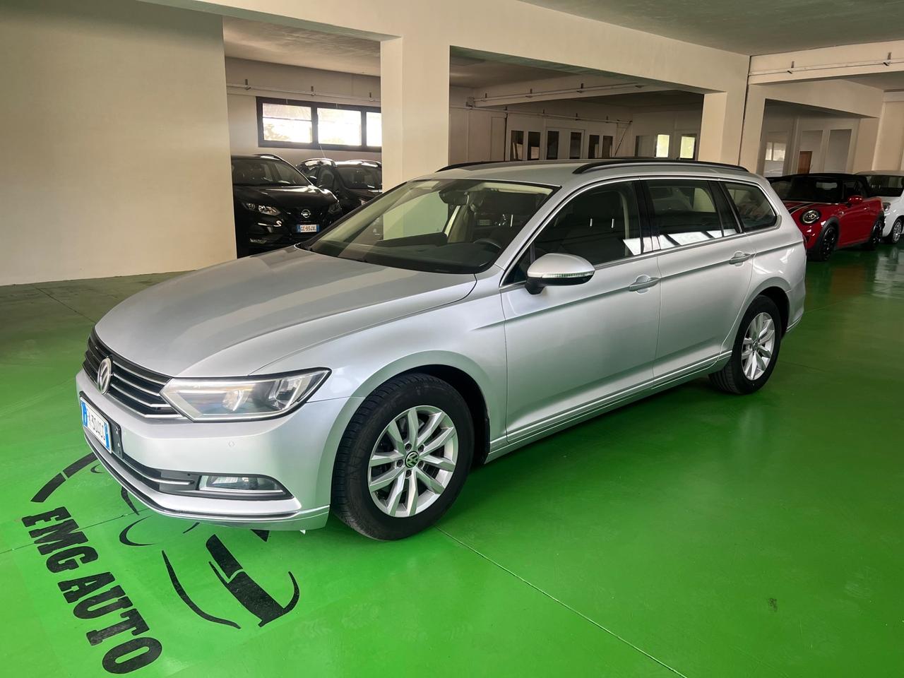 Volkswagen Passat Variant 1.6 TDI DSG Comfortline