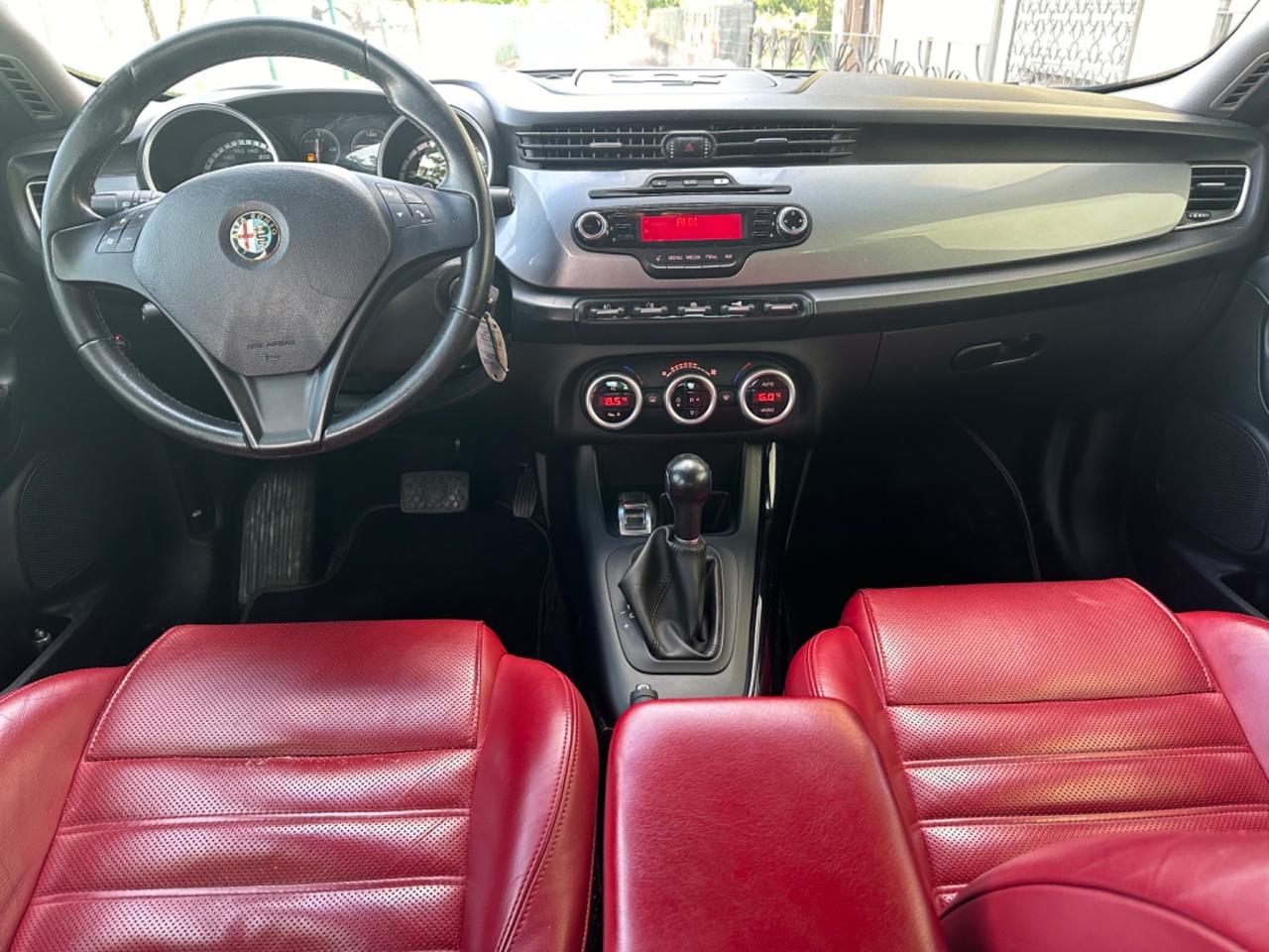 Alfa Romeo Giulietta 1.4 Turbo MultiAir TCT Exclusive