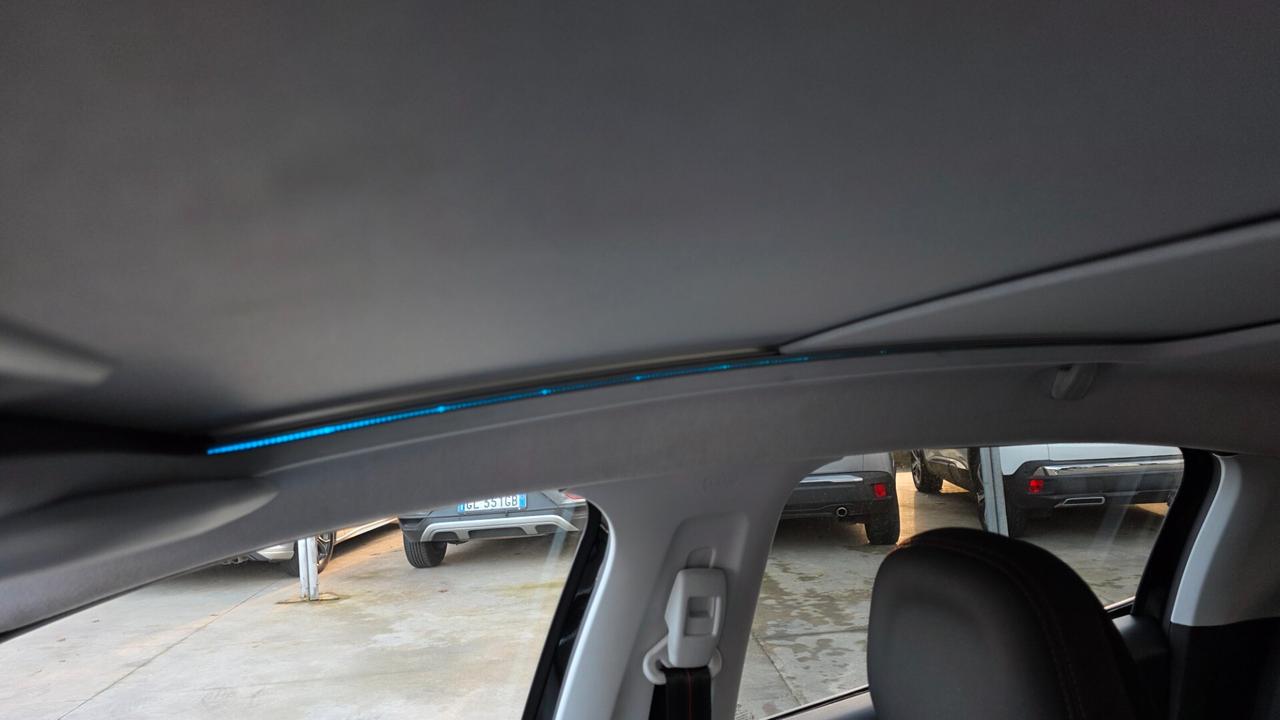 Peugeot 208 BlueHDi 100 5 porte GT Line