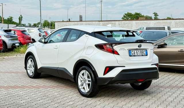 Toyota C-HR 1.8h Business e-cvt