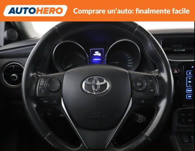 TOYOTA Auris Touring Sports 1.8 Hybrid Lounge