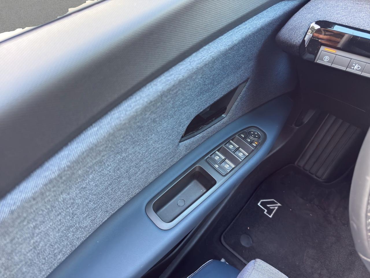 Renault 4 E-Tech Electric 150 CV Comfort Range Techno