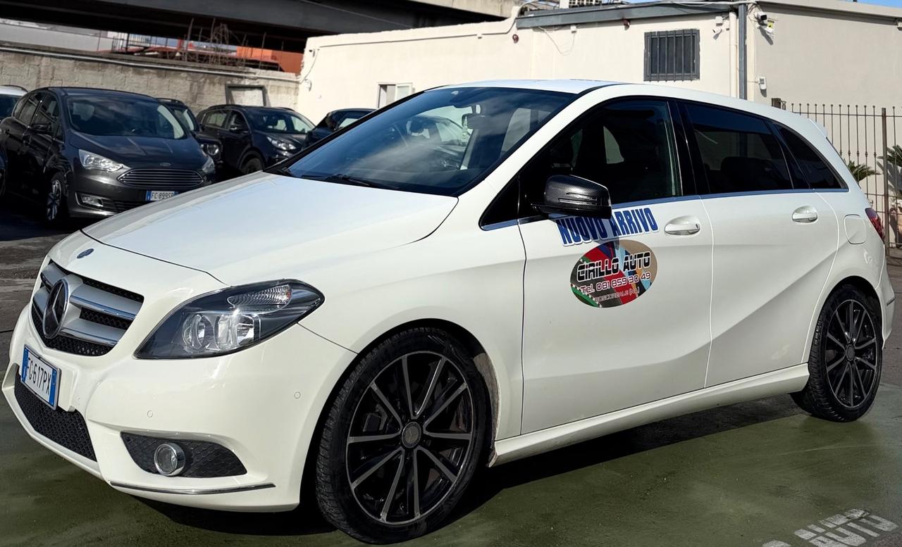 Mercedes Classe B 180 1.8 Diesel Premium 110 Cv