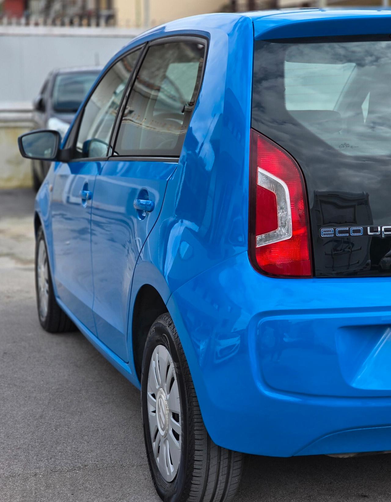 Volkswagen up! 1.0 Benz/ Metano 2015