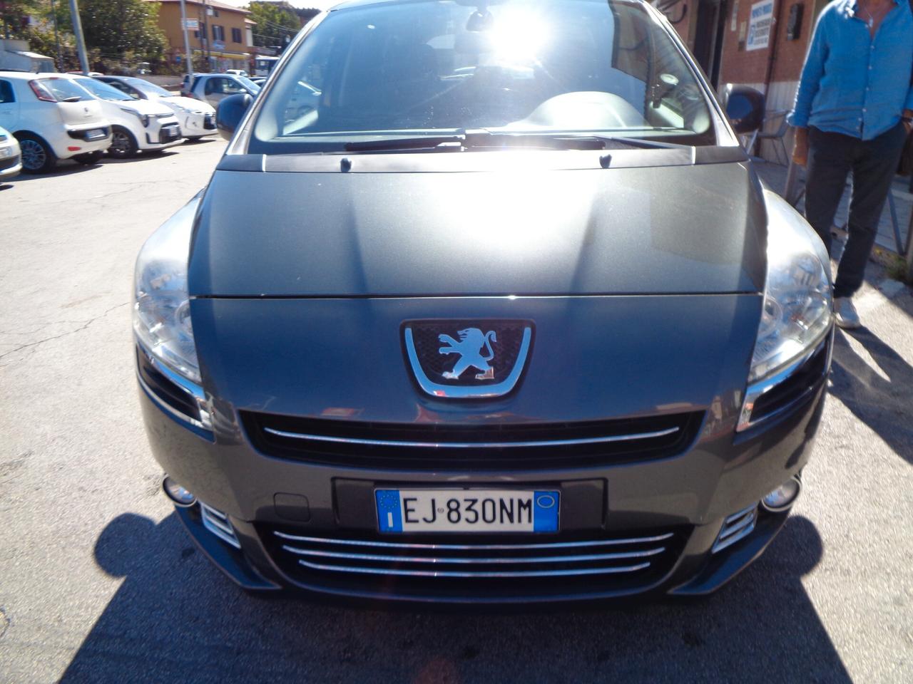 Peugeot 5008 1.6 HDi 112CV Tecno