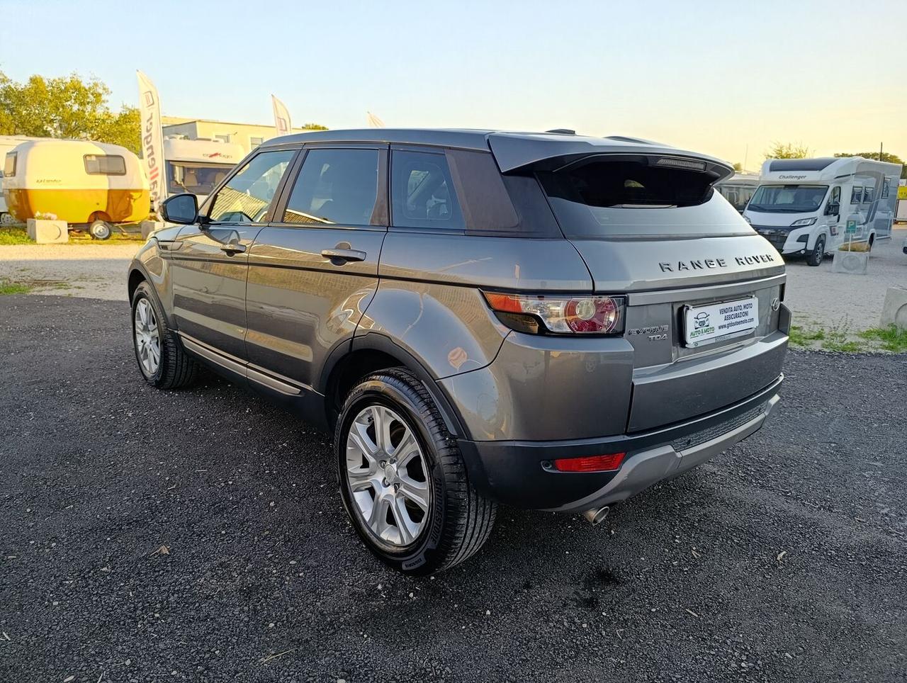 Land Rover Range Rover Evoque 2.2 td4 Pure 150cv 5p auto 9m