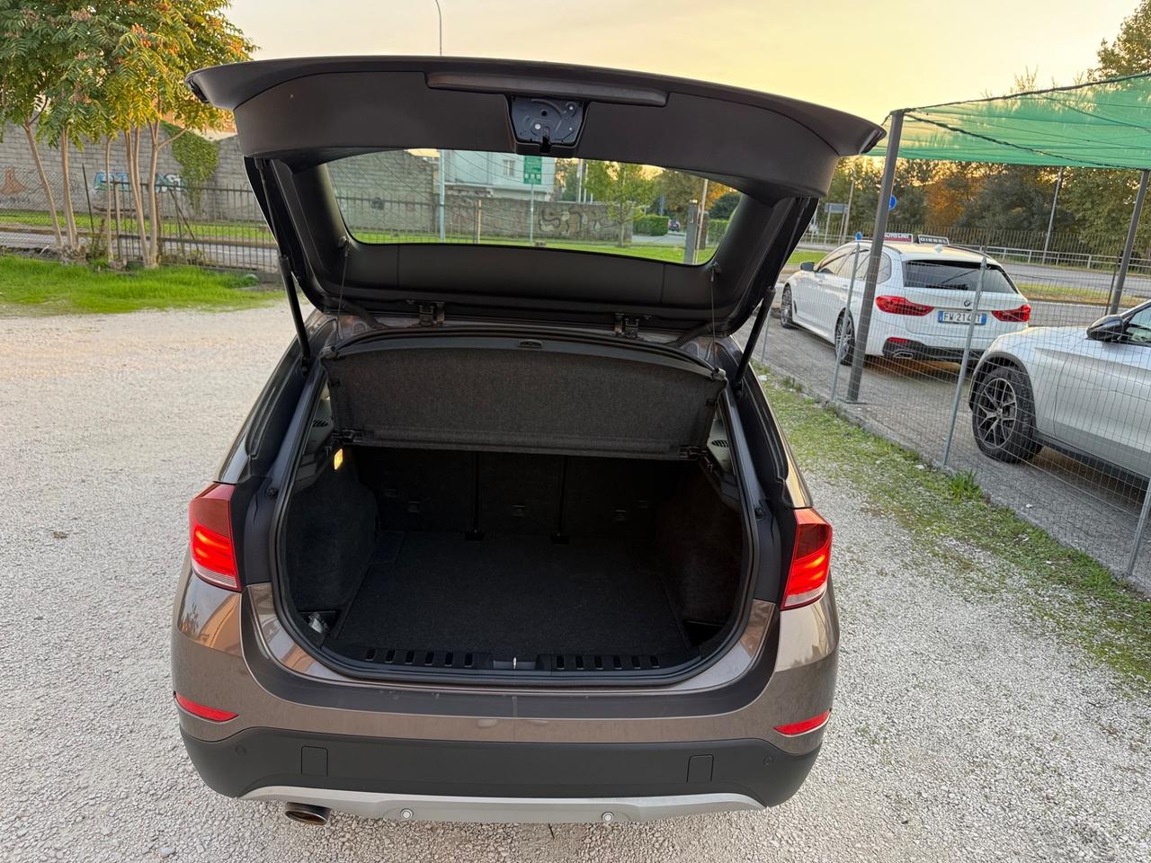 Bmw X1 xDrive18d X Line Navi+bixenon+Top