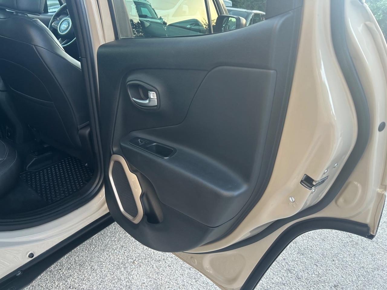 Jeep Renegade 2.0 Mjt 170CV 4WD Trailhawk gancio traino Automatico